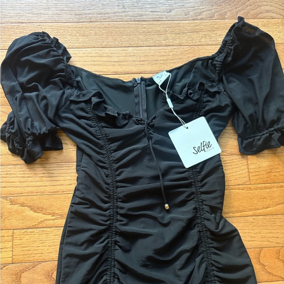 NWT Selfie Leslie La Quinta Lace-Up Bust Drawstring Detail Mini Dress - Picture 12 of 16